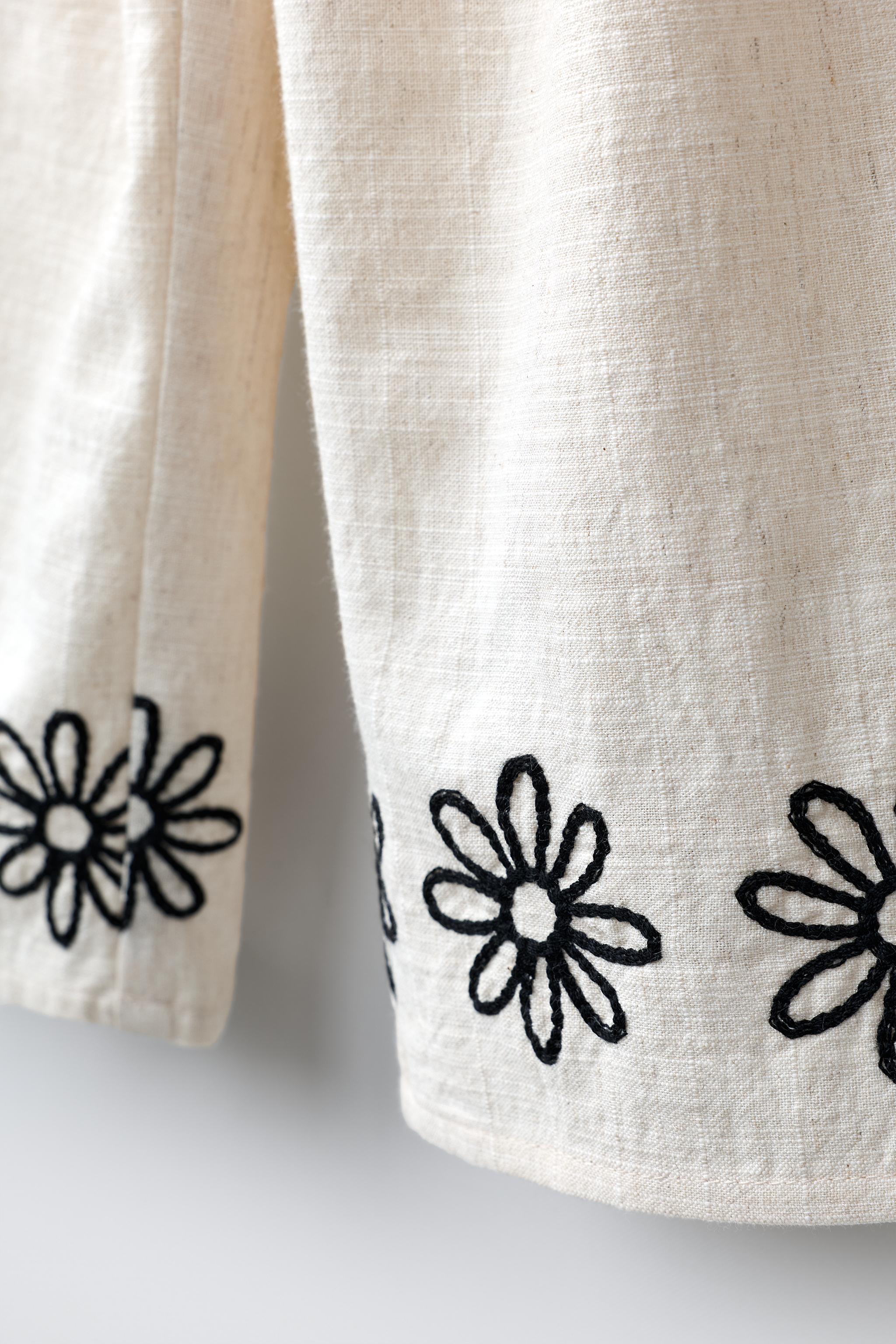 JUPE-CULOTTE À FLEURS BRODÉES